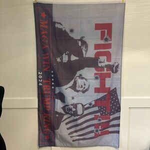 Patriotic Wall Flag Decor‎